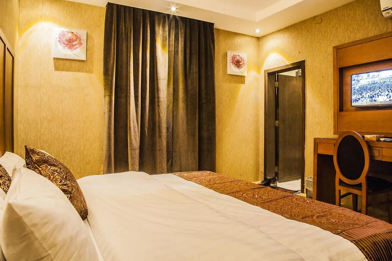 Al Fakhriah Suites - جدة